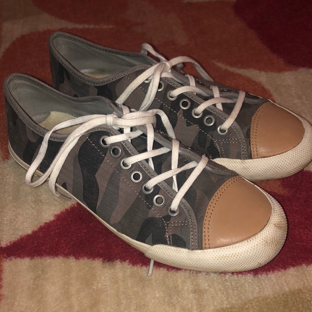 Seevees low top sneakers 👟